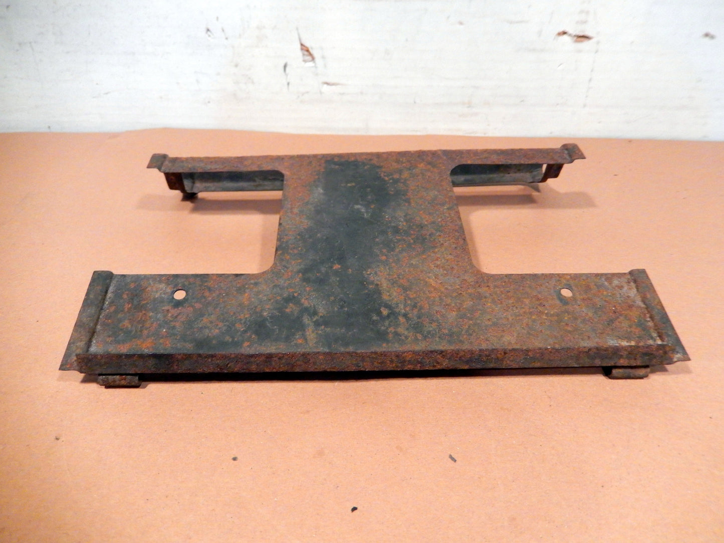 Datsun 240Z Rear Center Plate Light Bracket - Handy Man's Special