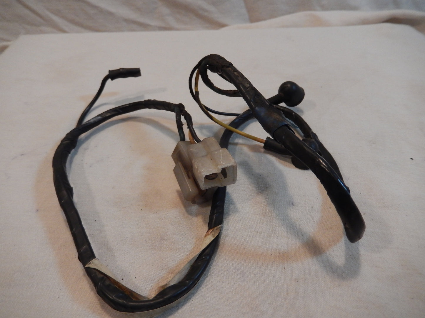 Datsun 240Z Fuel Pump Wire Harness