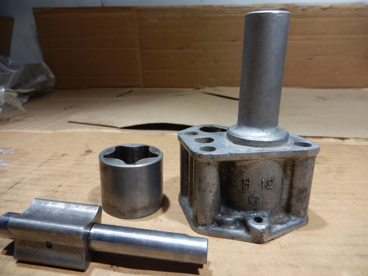 Datsun 240Z Hitachi Oil Pump Body, Block and Shaft