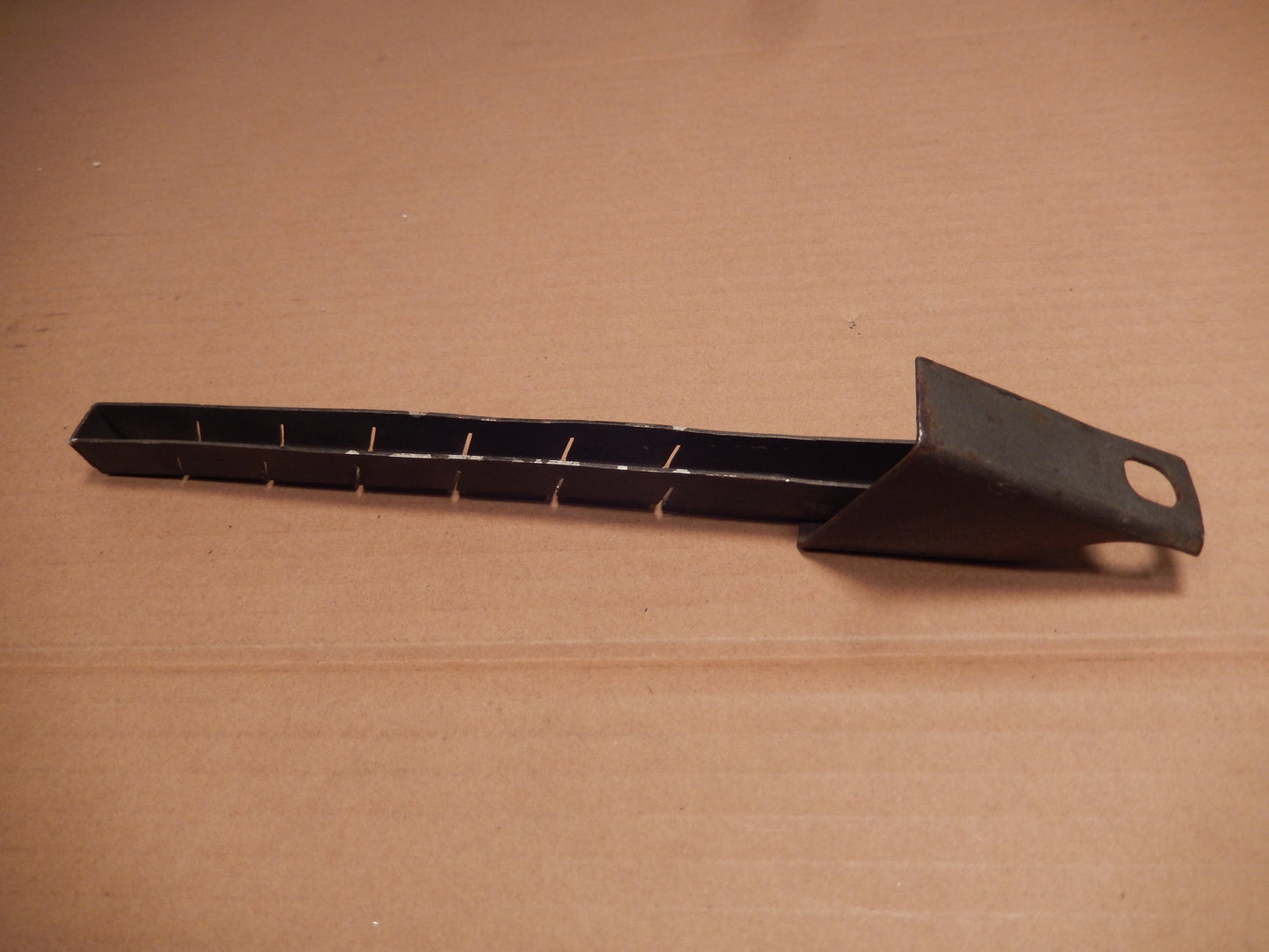 Datsun 240Z Front Grill Mount Fin Post