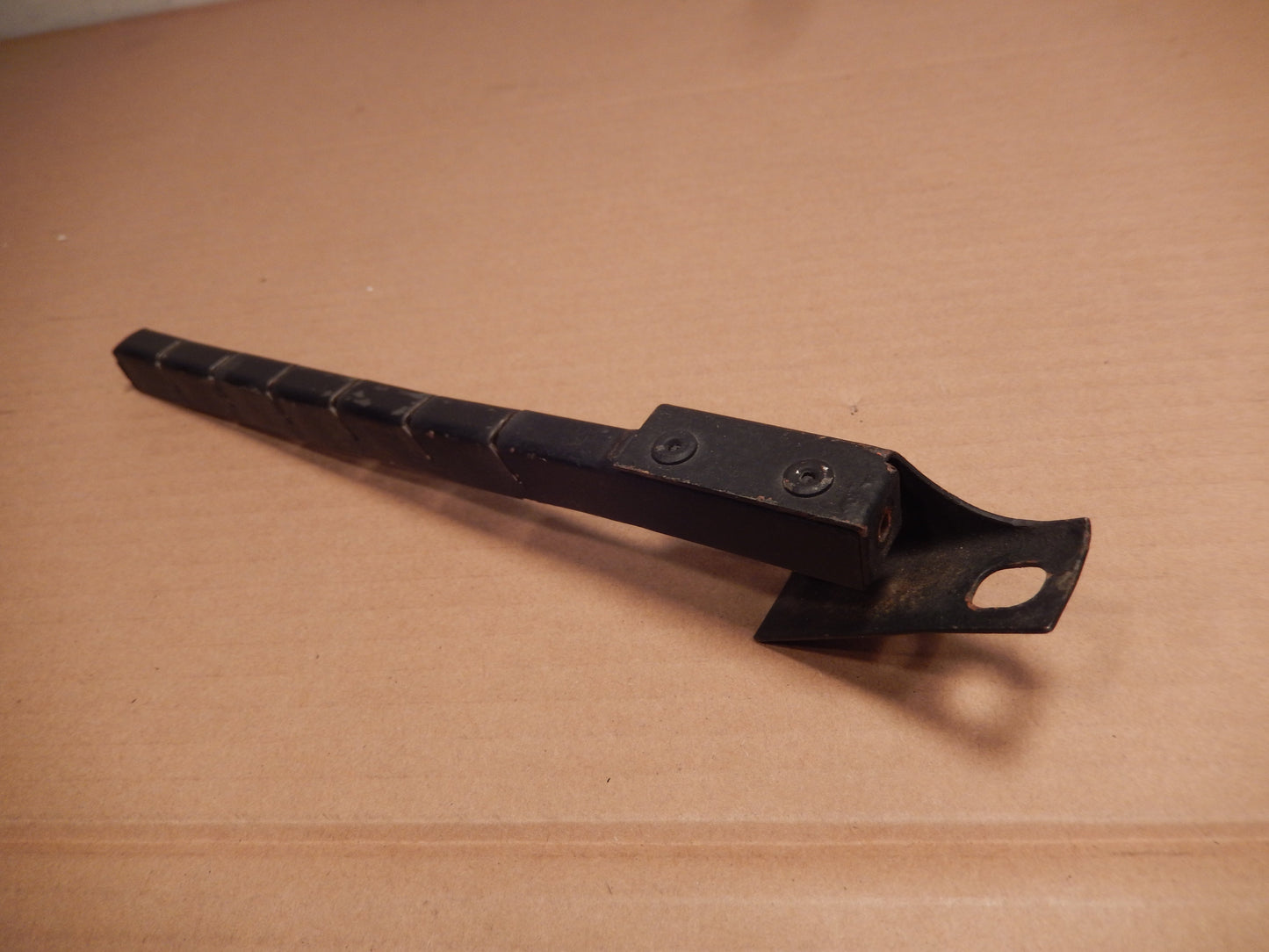 Datsun 240Z Front Grill Mount Fin Post