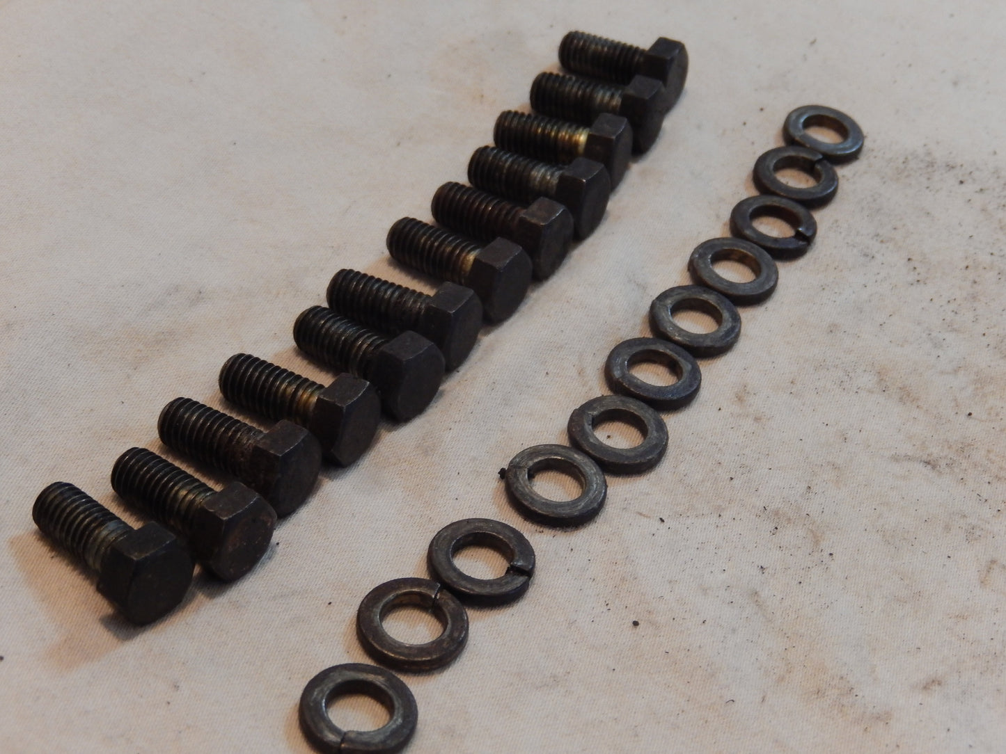 Datsun 240Z Engine Machine Bolt Set