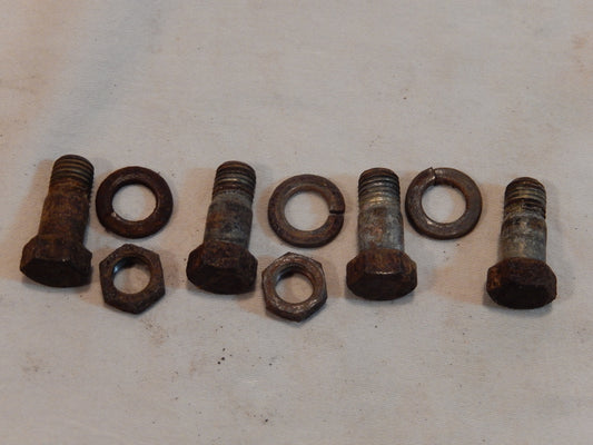 Datsun 240Z Rear Half Shaft Bolt Set