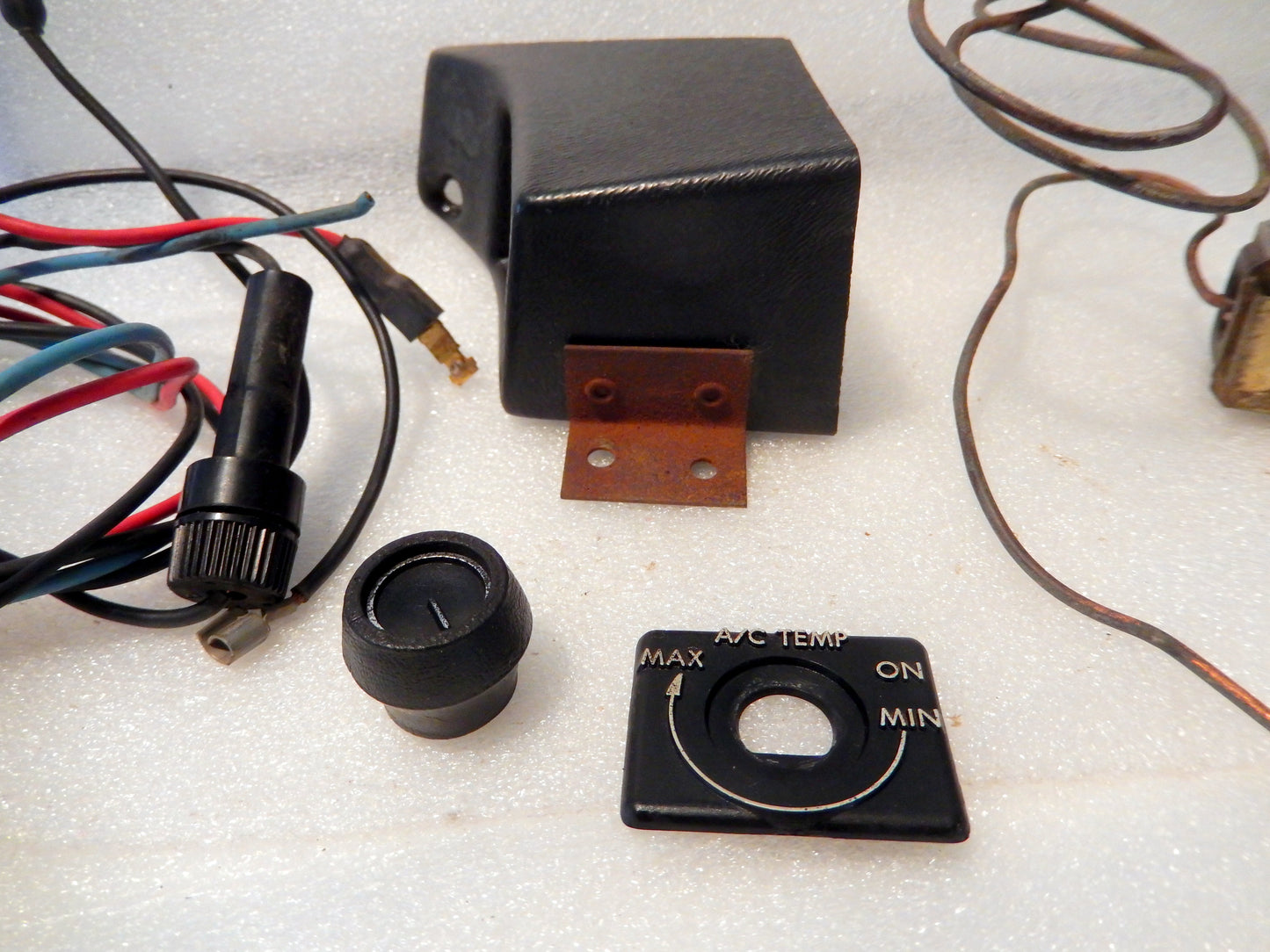 Datsun 240Z Air Conditioning Switch and Thermostat
