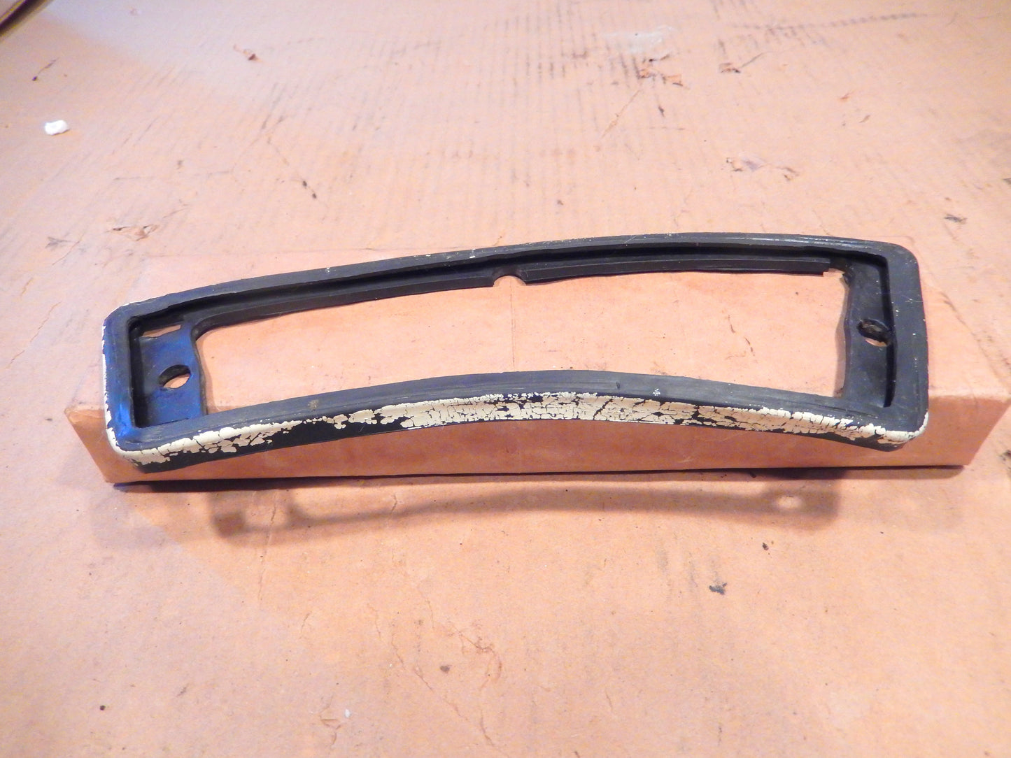 Datsun 240Z Front Passenger's Turn Signal Seal