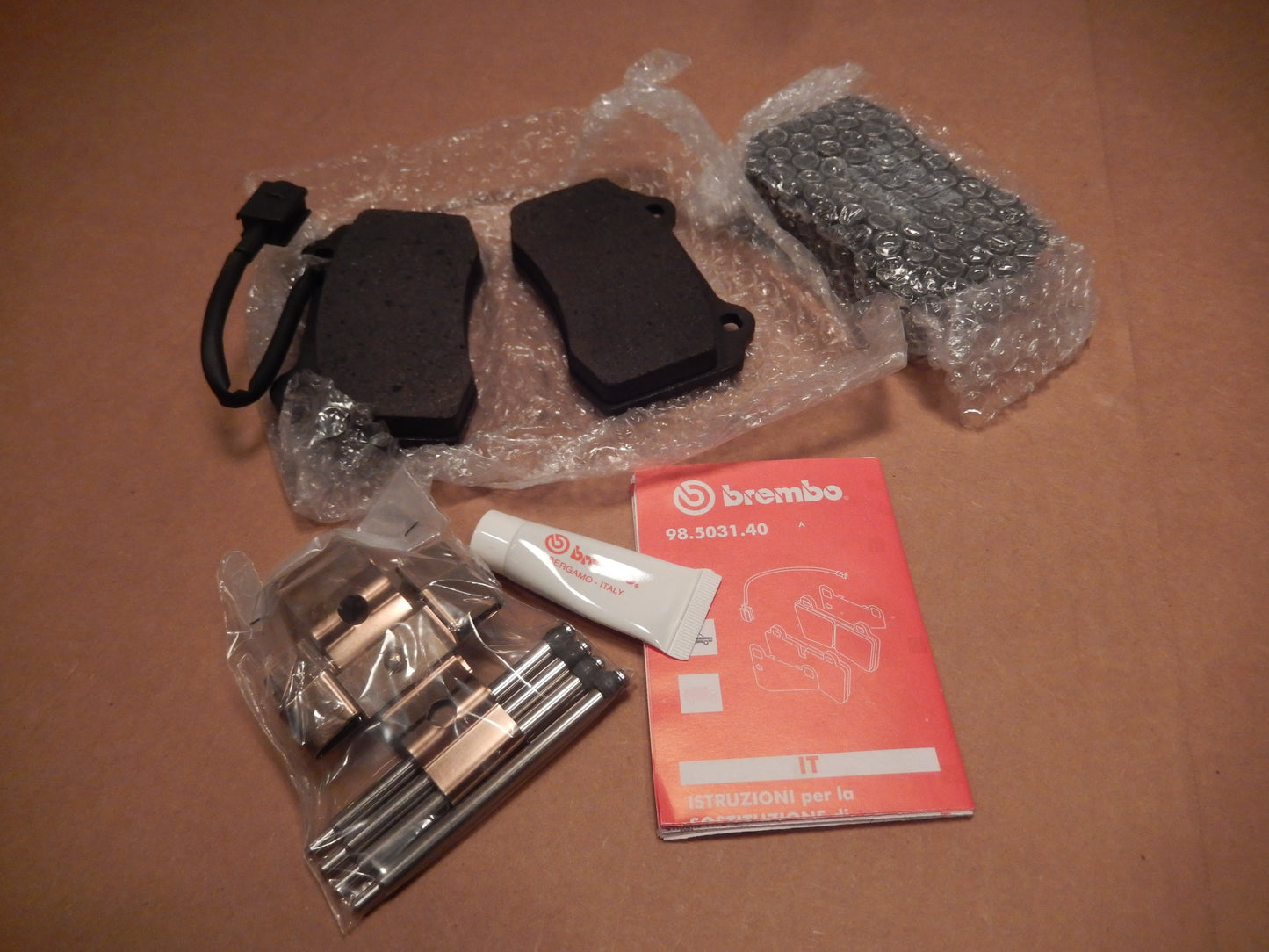 Maserati Quattroporte M-156 2013 - 2014 NEW Rear Brake Pads Kit # 980156007