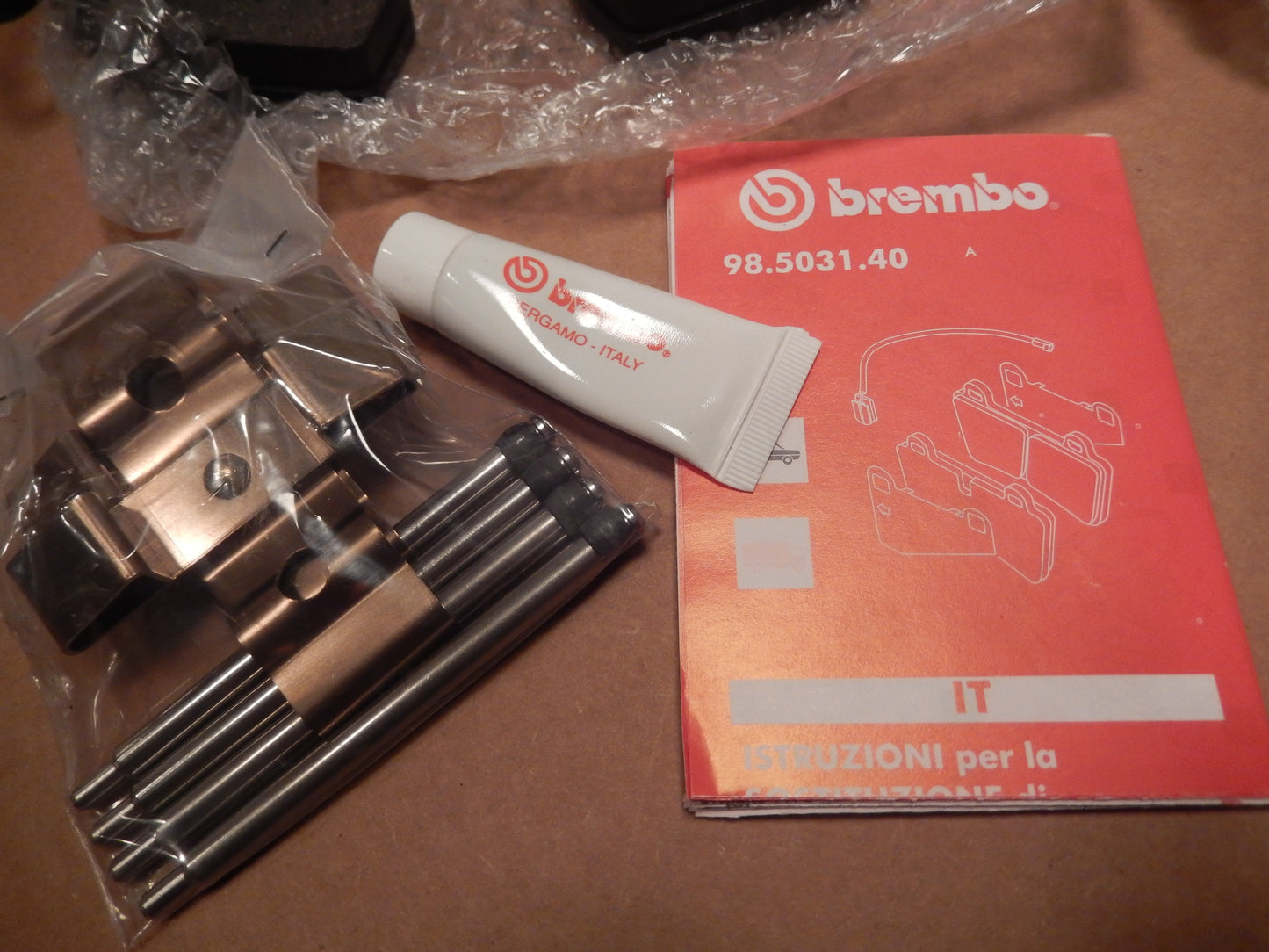 Maserati Quattroporte M-156 2013 - 2014 NEW Rear Brake Pads Kit # 980156007