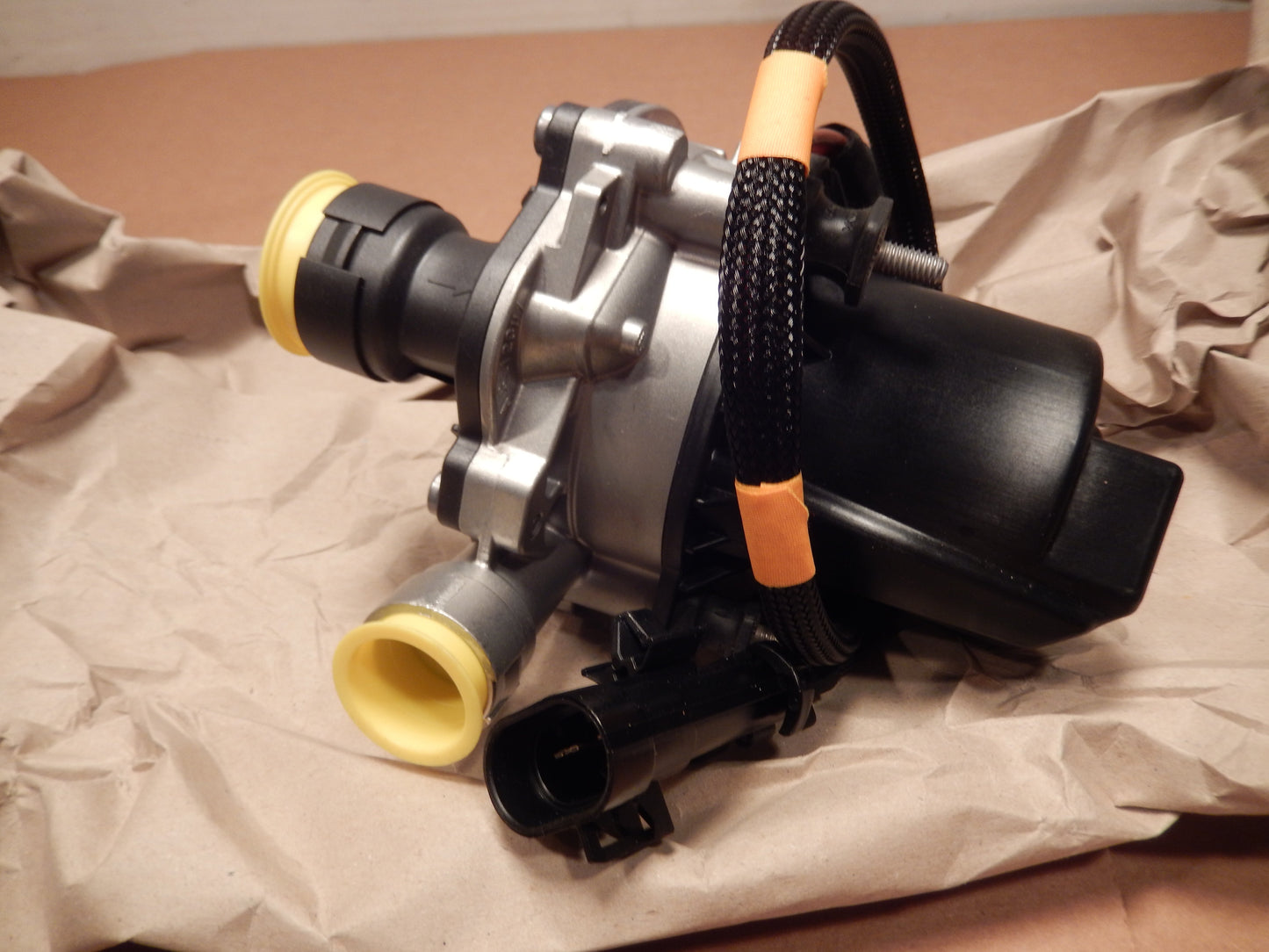 Maserati Quattroporte Ghibli 2014 - 2018 NEW Secondary Air Pump # 670003500