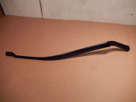 Maserati Quattroporte Ghibli 2014 - 2015 NEW Passengers Side Wiper Arm # 670001642