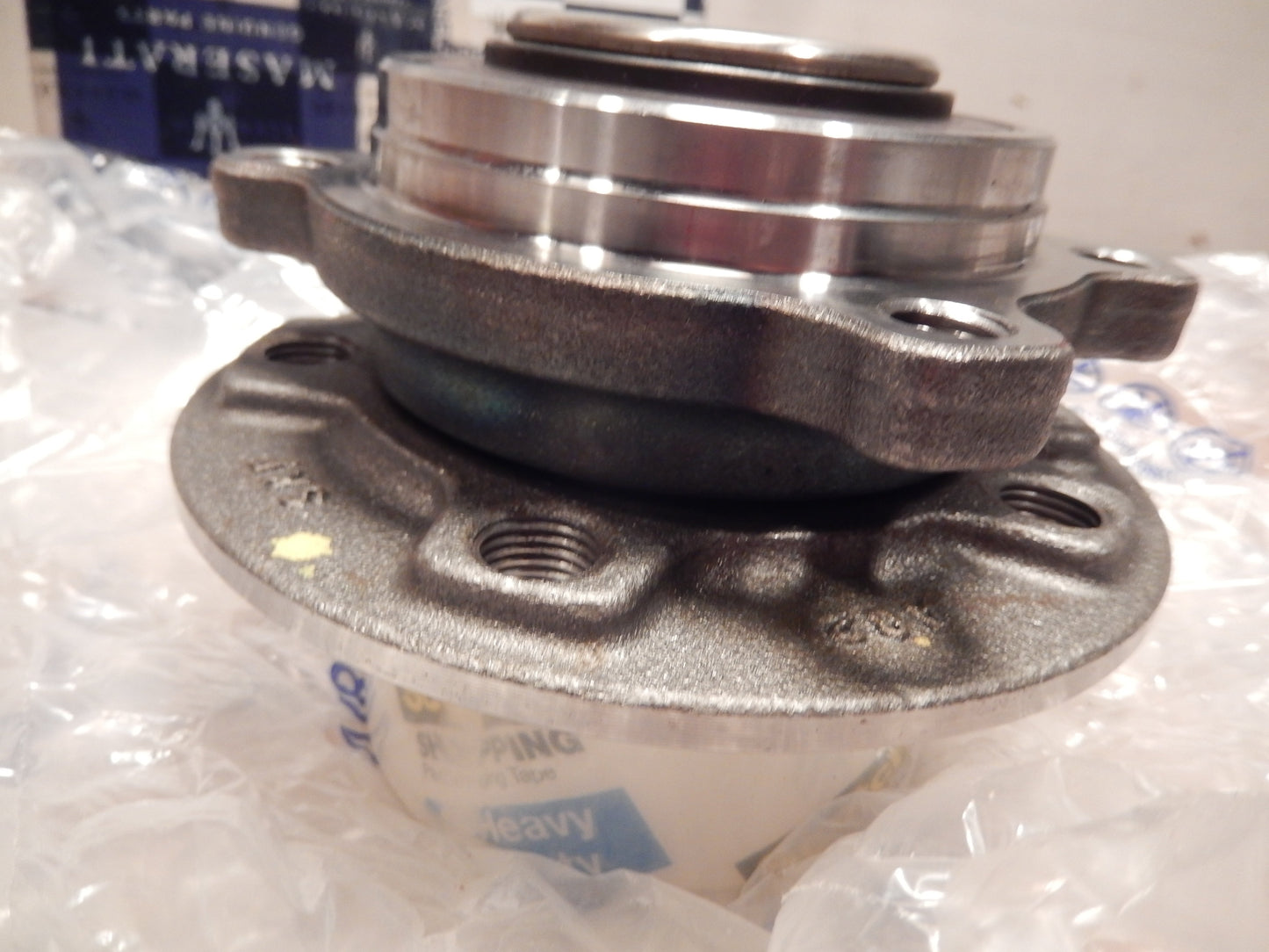 Maserati Quattroporte M-156 2013 - 18 NEW Front Wheel Hub # 675000062