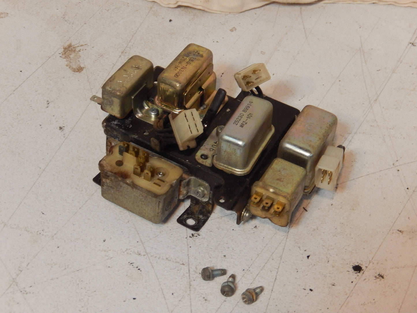 Datsun 260Z Relay Group