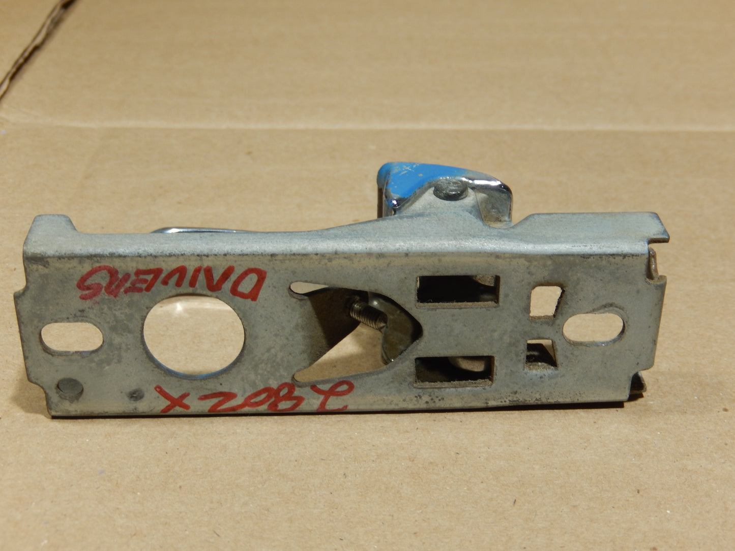 Datsun 280ZX Drivers Interior Door Handle