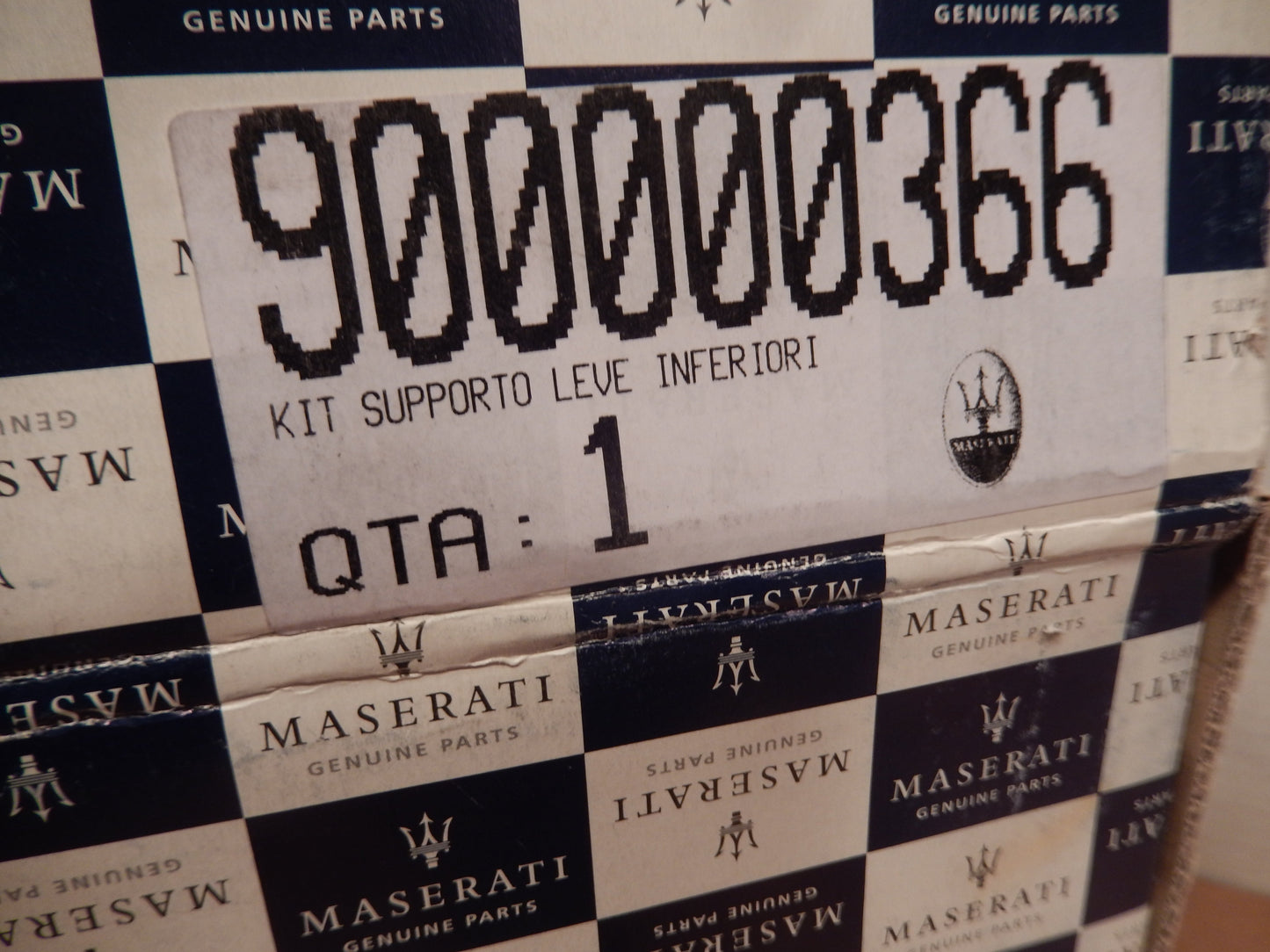 Maserati Quattroporte Lower Lever Support System Assembly # 90000366