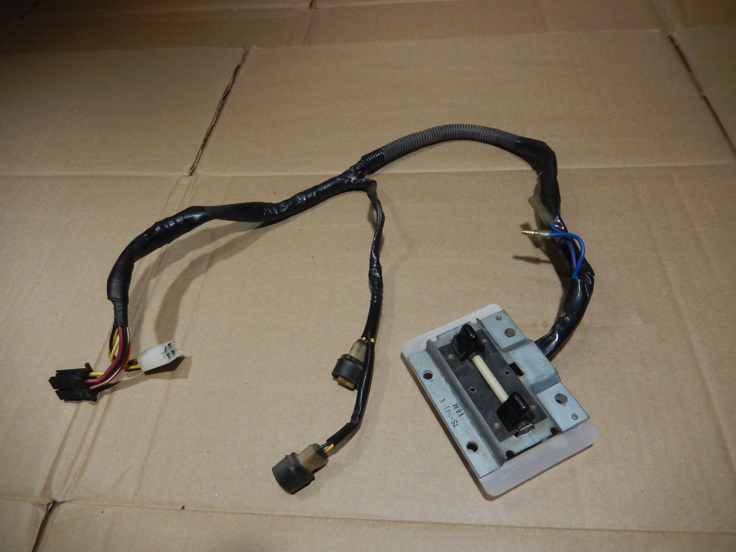 Datsun 280ZX Drivers Side Door Window Switches Assembly