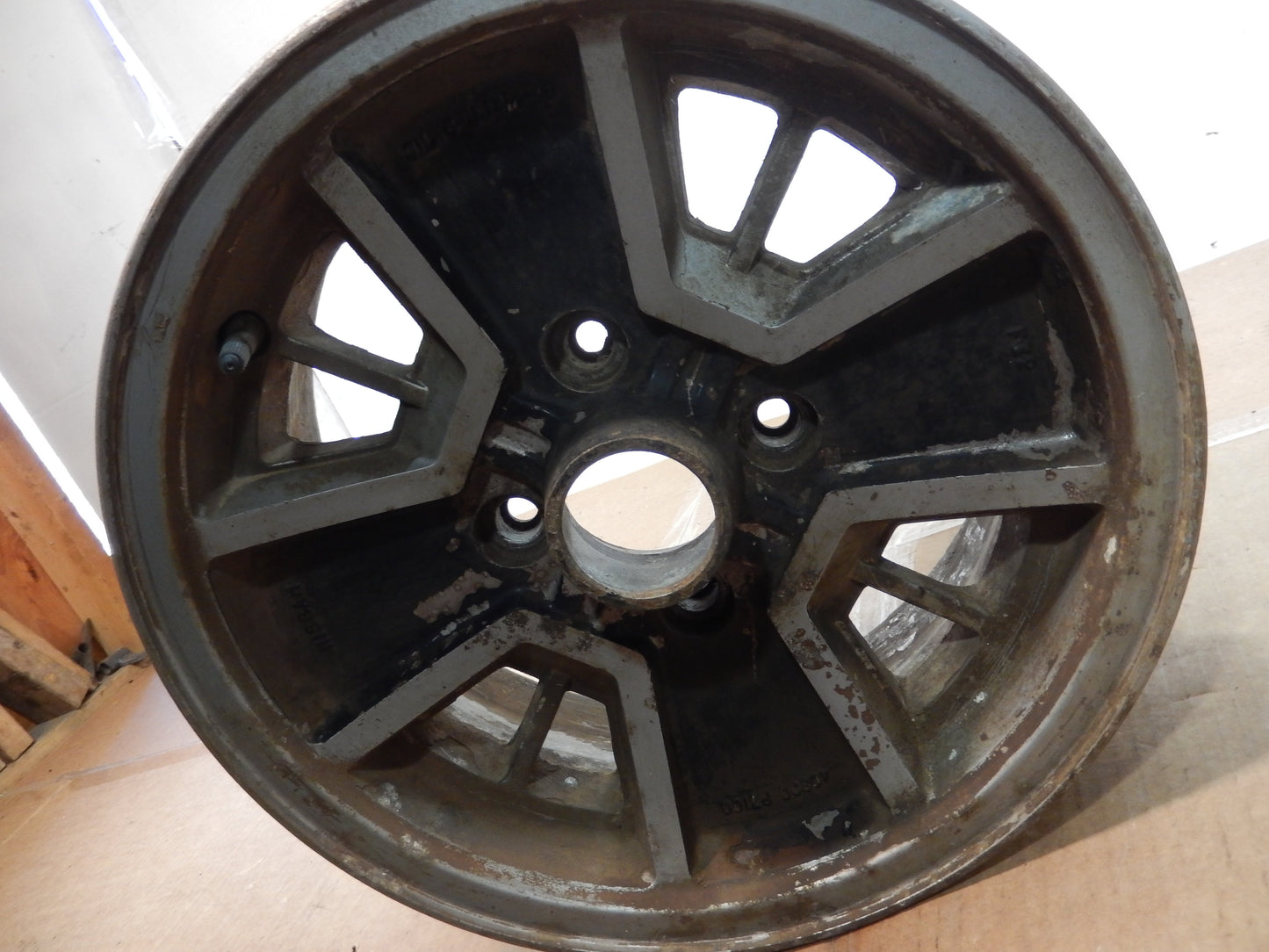 Datsun 280ZX 1980 Red/Black Edition Set of 4 OEM 14 Inch Alloy Wheels