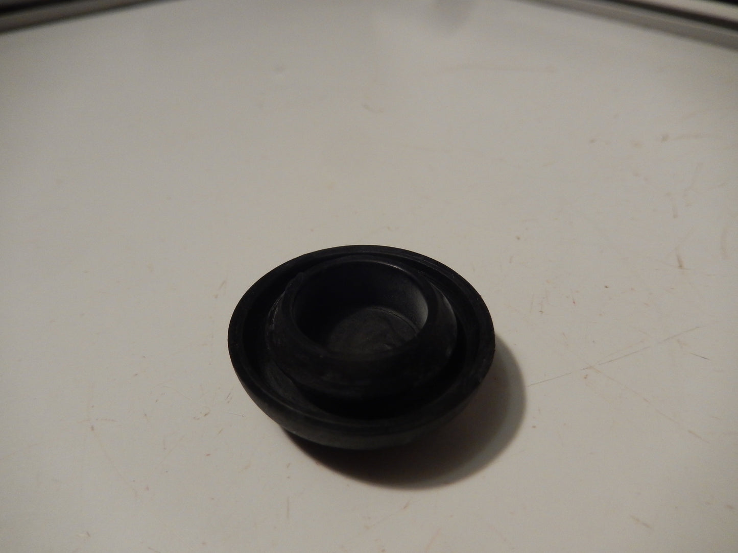 Maserati Quattroporte Ghibli 2014 - 18 NEW Rubber Seal Cap # 675000244