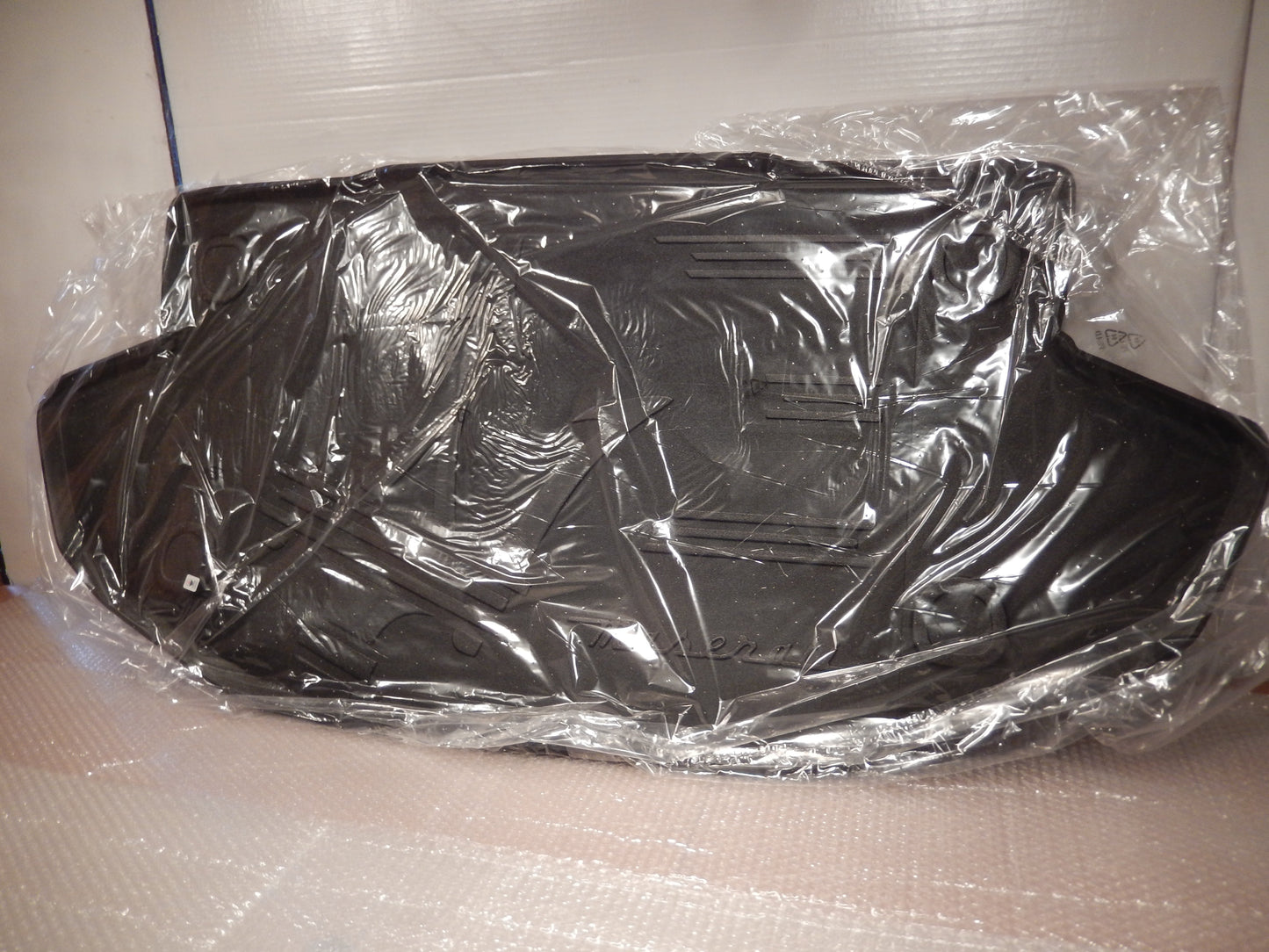 Maserati Grandturismo Trunk / Boot LUGGAGE PAD # 940000295