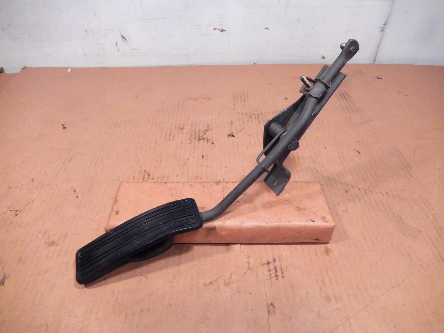 Datsun 280ZX Complete Gas Pedal Assembly