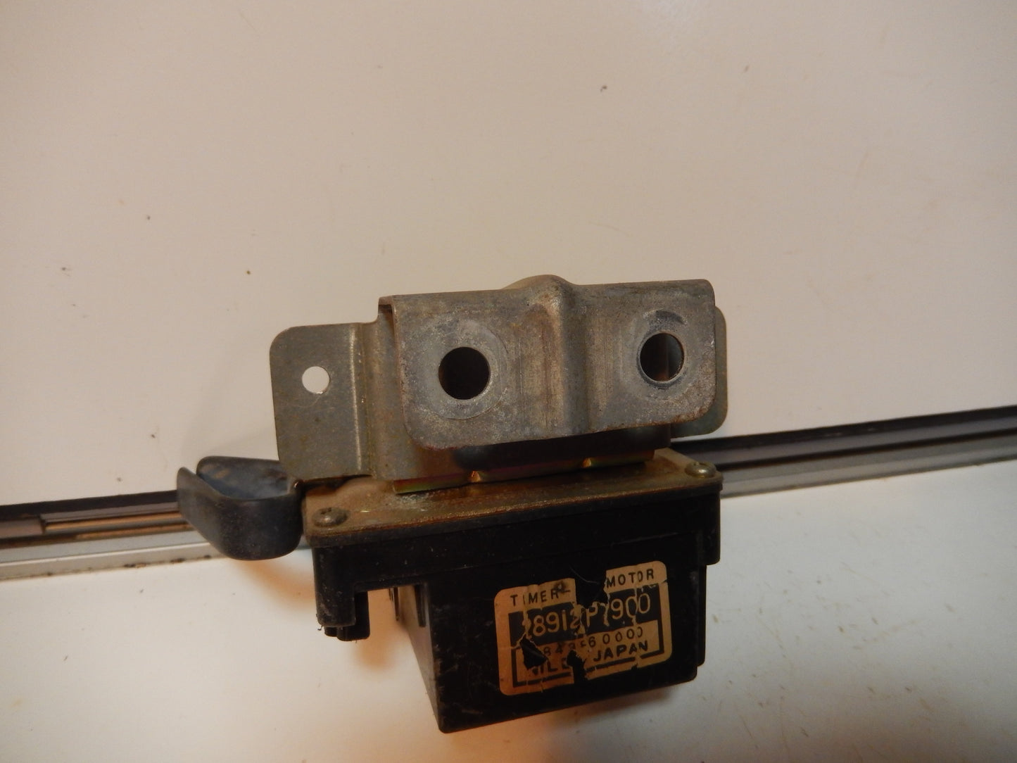 Datsun 280ZX Fuel Injector Head Fan Motor Timer