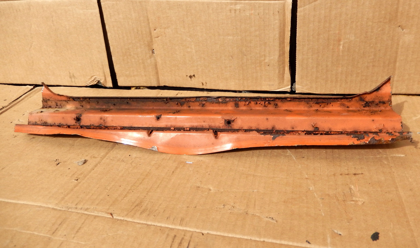 Datsun 240Z Front Top Central Body Cut