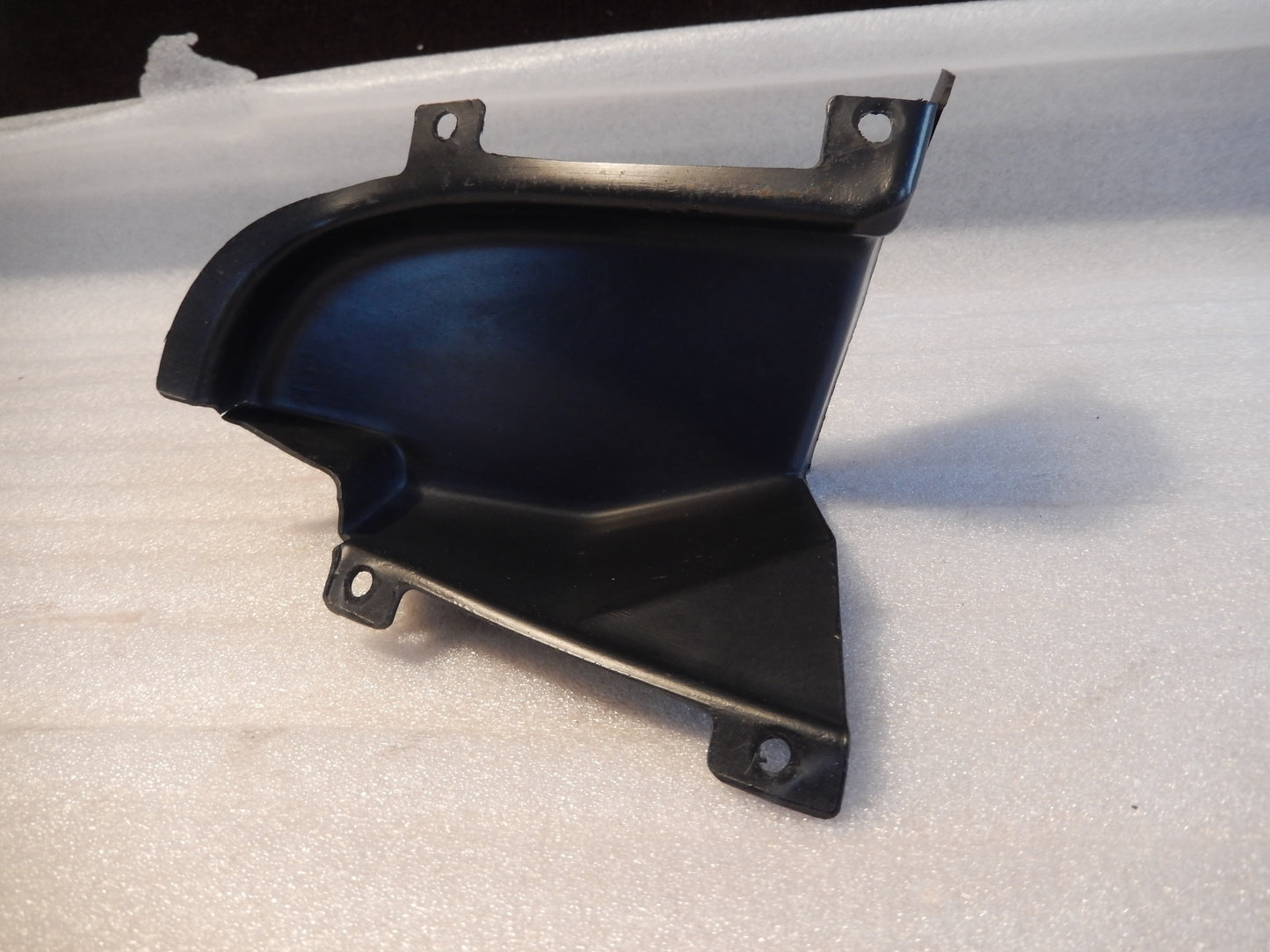 Maserati Quattroporte Front Mesh Grill End Cowl