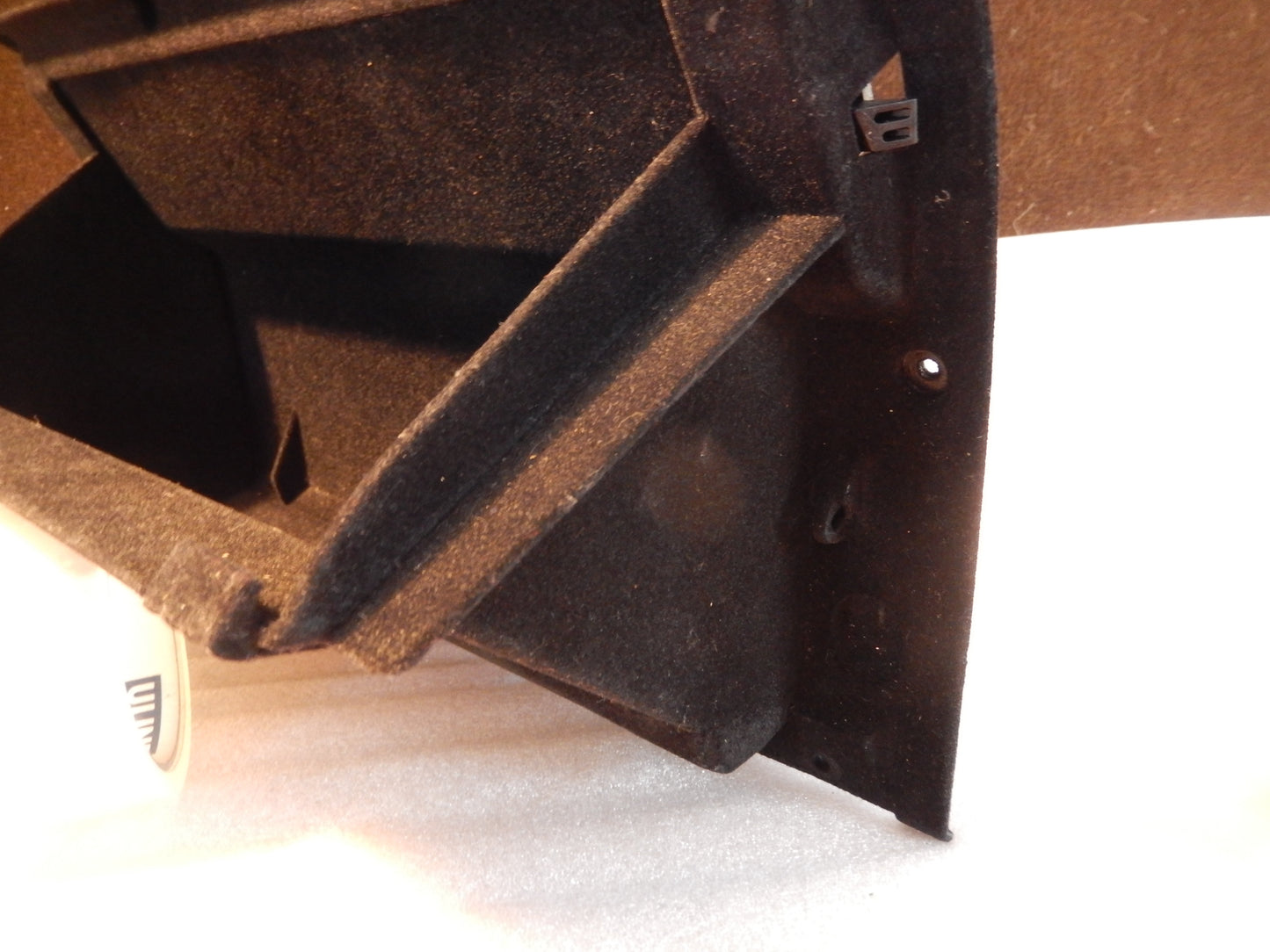 Maserati Quattroporte Glove Box Liner and Lock Mechanism