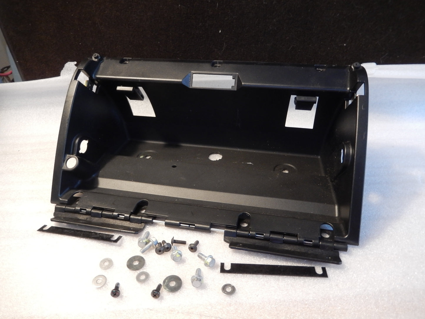 Maserati Quattroporte Glove Box Main Frame