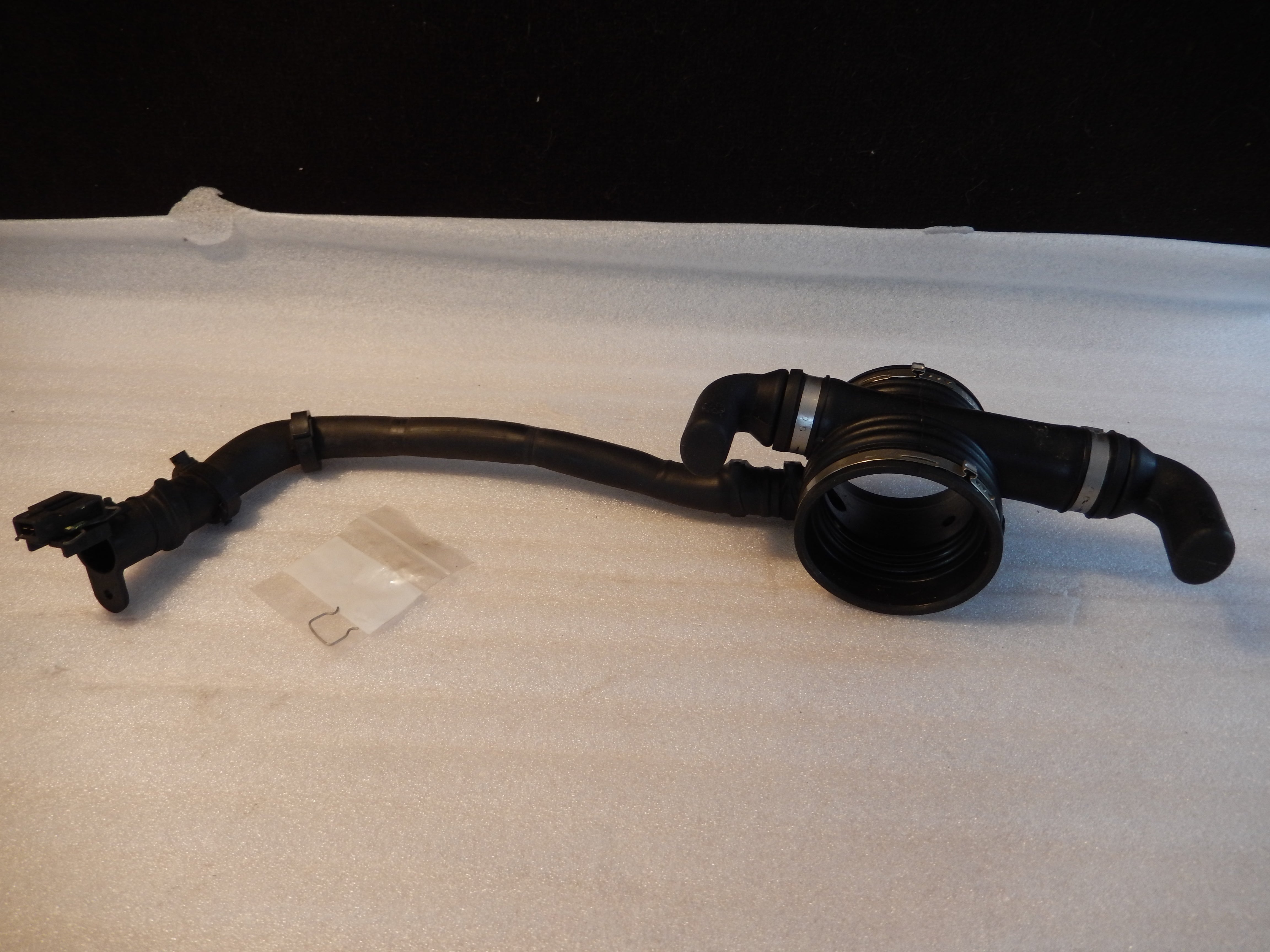 Maserati Quattroporte Throttle Body Crankcase / Conveyer Hose – Joeyz ...