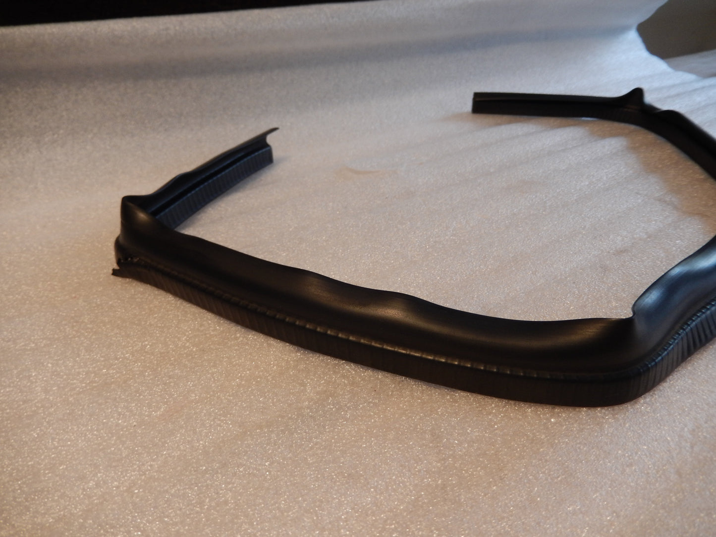 Maserati Quattroporte Front Induction Cowl Seal