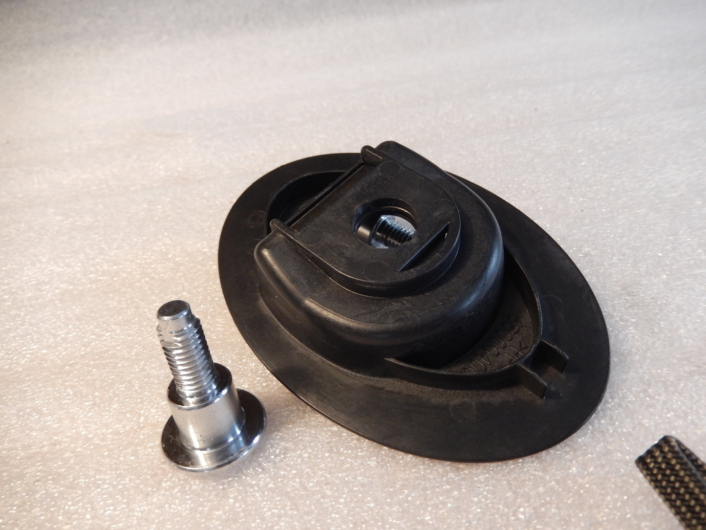 Maserati Quattroporte M-139 OEM Trunk Tie Down Ring Assembly