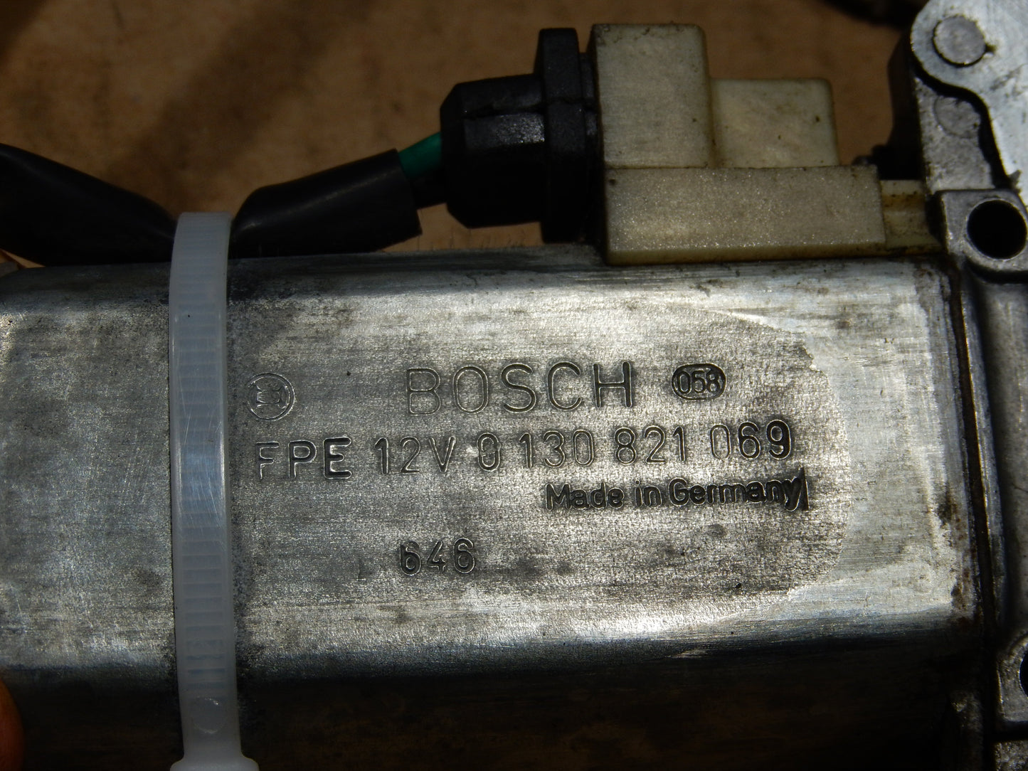 Maserati 1984 - 91 Biturbo Passengers Side Window Motor