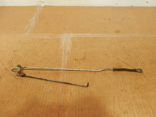 Datsun 240Z Drivers Door Interior Latch Rod Assembly