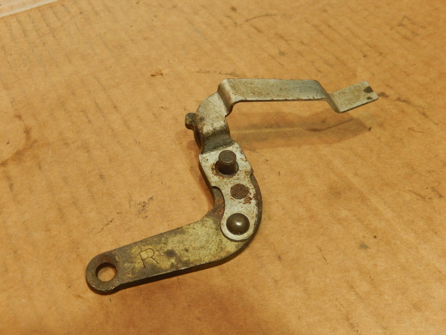 Datsun 240Z Passenger Side Brake Cylinder Parts