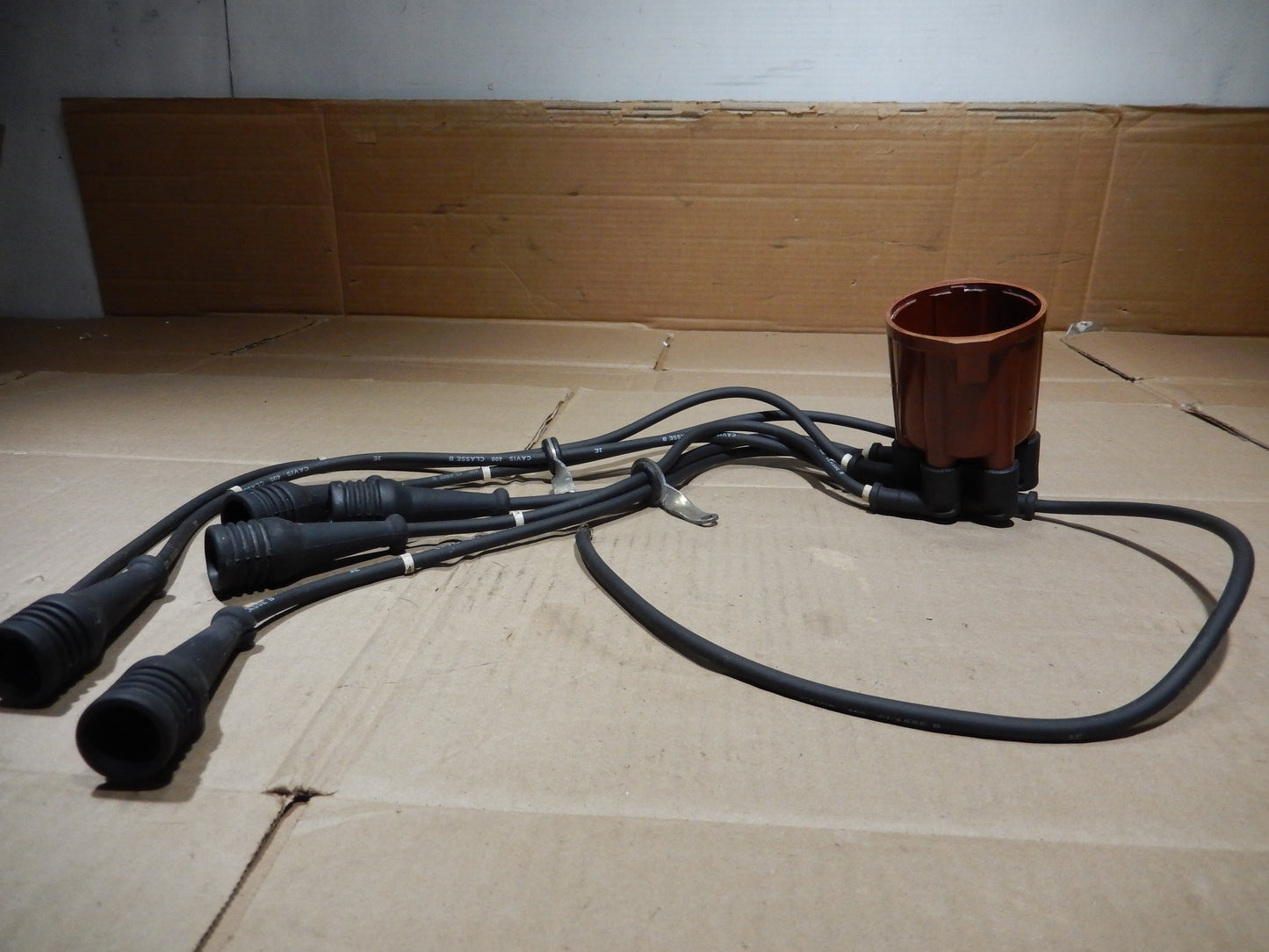 Maserati Biturbo Distributor Cap and Cavis Wires