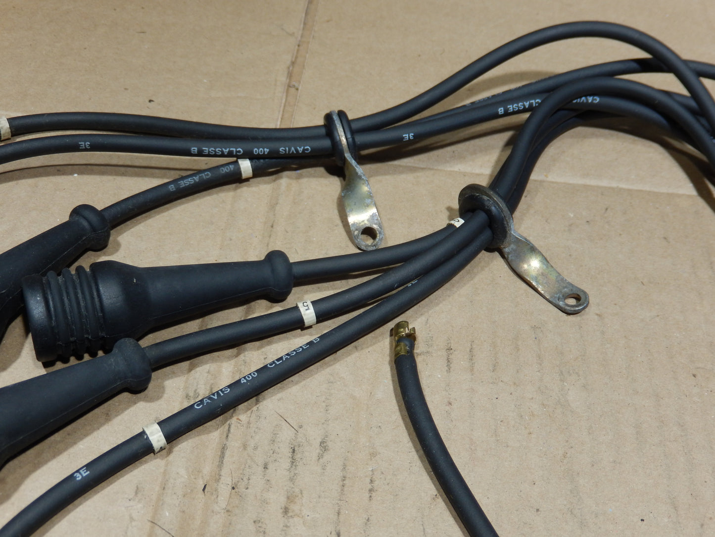 Maserati Biturbo Distributor Cap and Cavis Wires