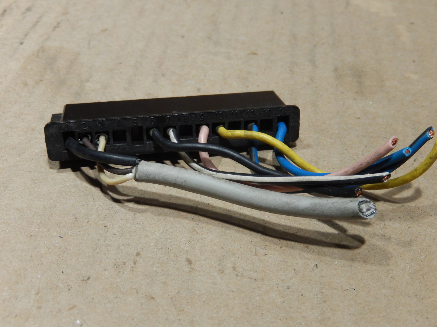 Maserati Biturbo Turbo Boost Control Box Connector