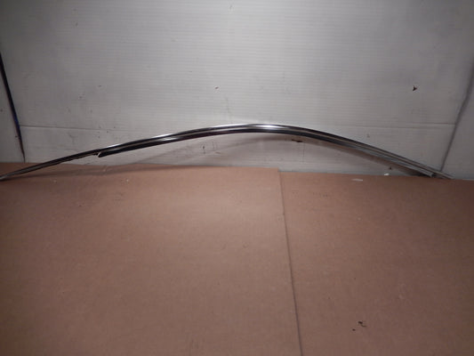 Maserati Quattroporte Front Driver Exerior Door Frame Trim