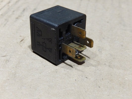 Maserati Biturbo Bosch Relay