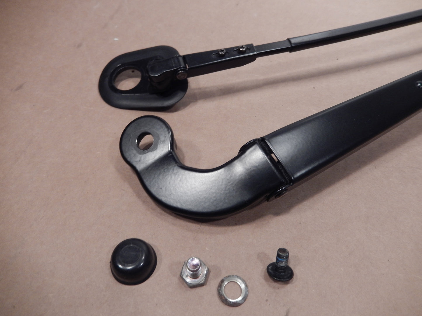 Maserati Quattroporte Drivers Side Wiper Arm