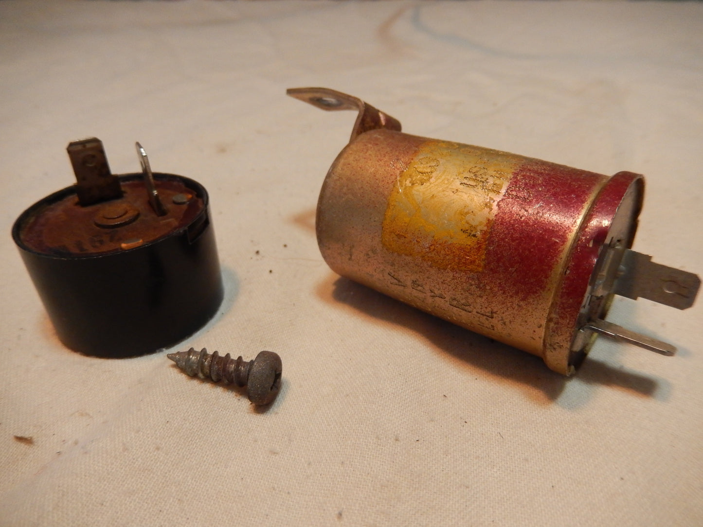 Datsun 240Z NILES Passenger Kick Panel Relay Block