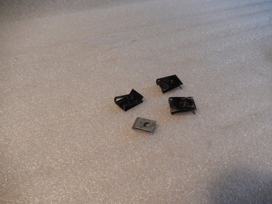 Maserati Quattroporte Wiper Panel Clips