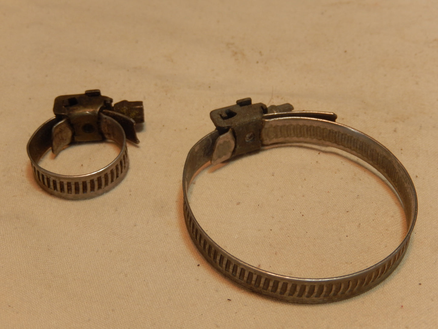 Datsun 240Z Hose Bands