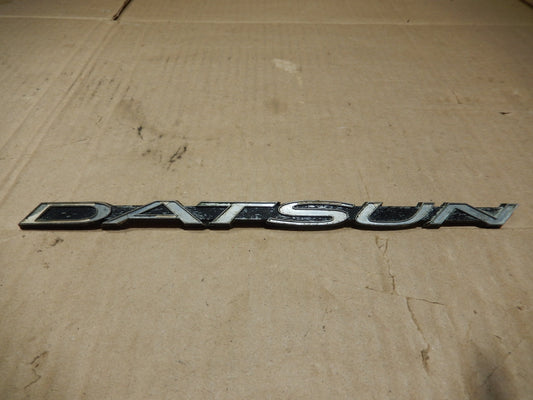 Datsun 240Z Fender Script