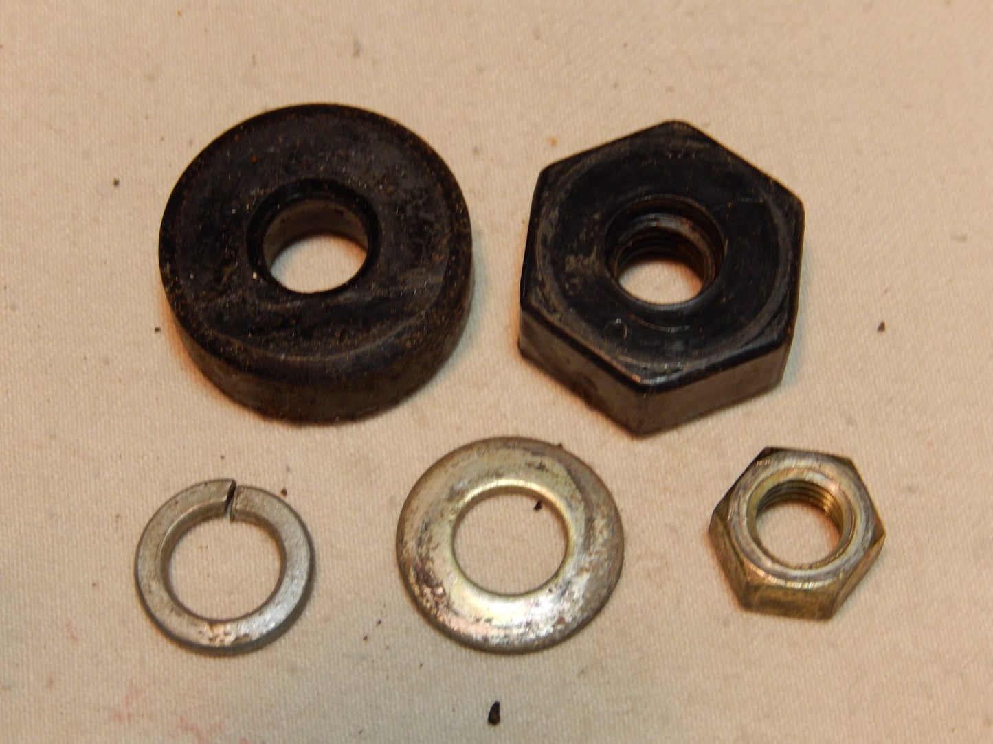 Datsun 240Z Seat Height Adjuster Set