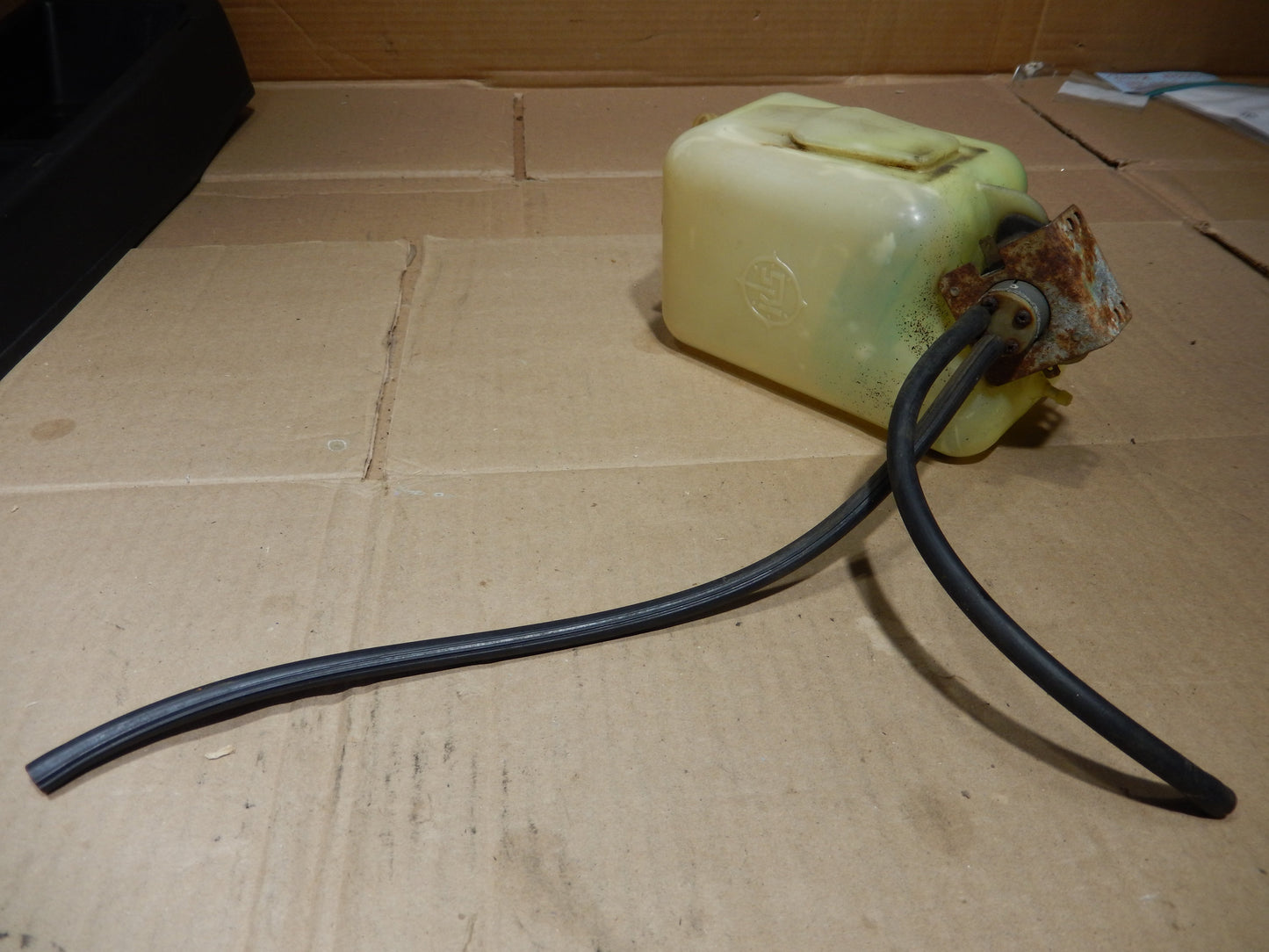 Datsun 240Z Working Washer Fluid Bottle