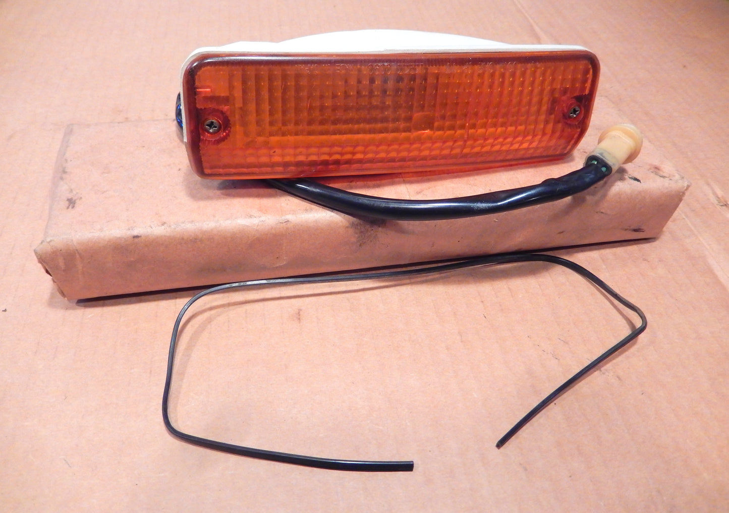 Datsun 280ZX Front Passenger's Turn Signal Light