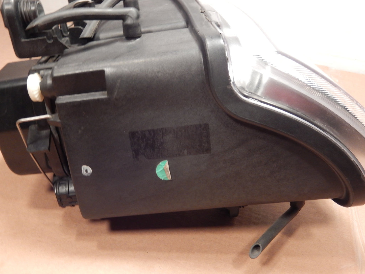 Maserati Quattroporte Drivers Side Head Light