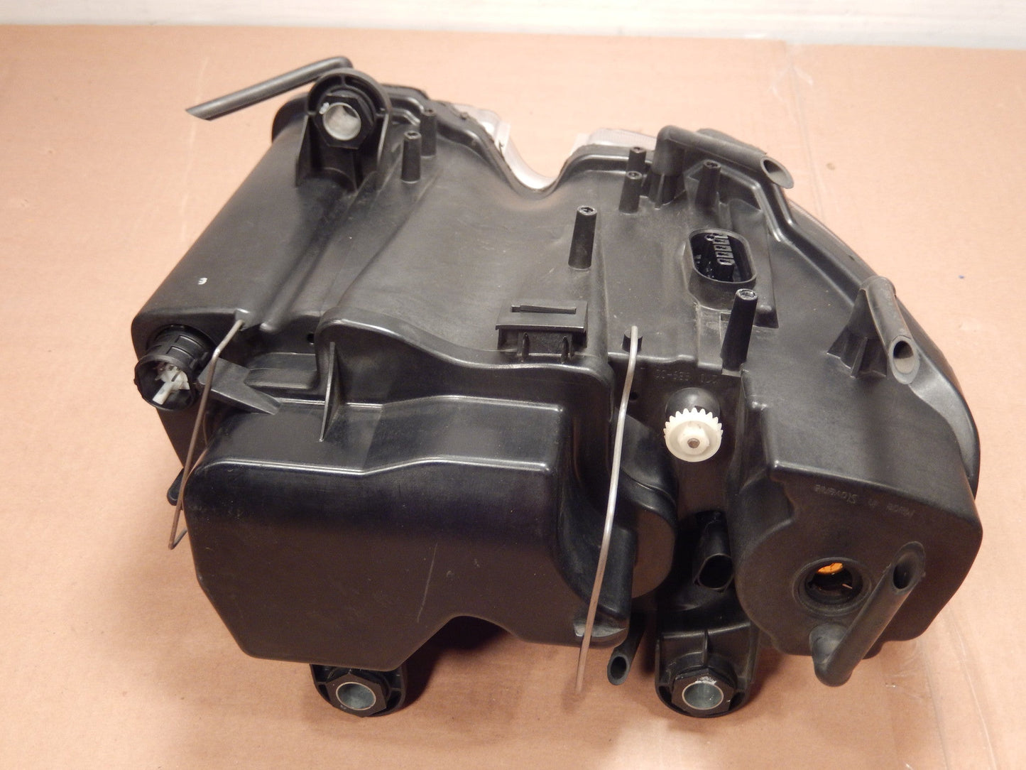 Maserati Quattroporte Drivers Side Head Light