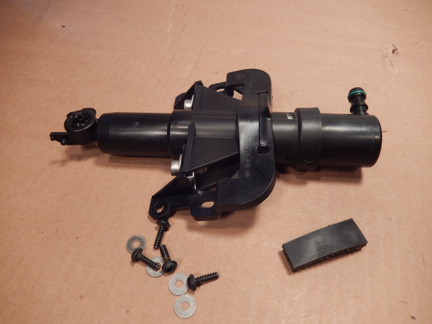 Maserati Quattroporte M-139 05-08 Left Hand Head Light Washer