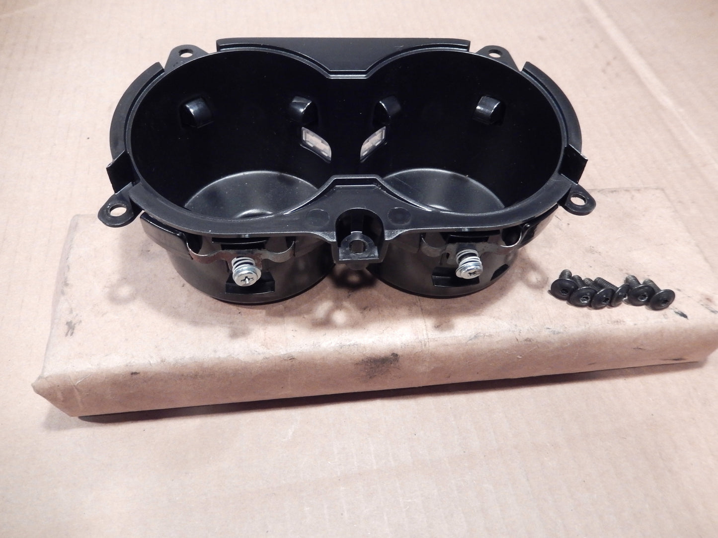 Maserati Quattroporte Center Console Dual Cup Holder